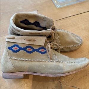 Soludos Tan Suede Chukka Boots with Blue and Red Embroidery